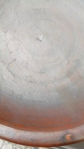 Piring tanah liat adalah produk yang dijual di sini. Produk ini memiliki keuntungan yang sangat baik bagi penggunanya. Piring tanah liat dapat menjaga suhu makanan lebih lama dan tidak mudah pecah. Selain itu piring tanah liat juga memiliki kelebihan lai