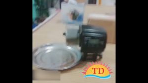 Máy cho cá ăn tự động RESUN  AF-2005D (loại to nhất set được cho cá ăn 4 lần/ngày)