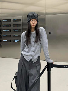 เสื้อคาร์ดิแกนถักสีเทาสำหรับผู้หญิง ทรงหลวม แขนยาว ปกติ คอตั้ง เสื้อคลุมกันหนาวแบบสวมหัว ทรงหลวม สไตล์เกาหลี