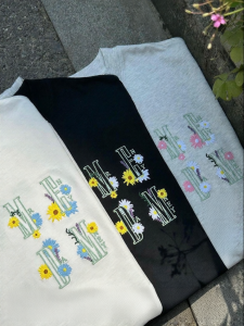 MEDM | Heavyweight 3D Textured Daisy Embroidered Mens T-shirt