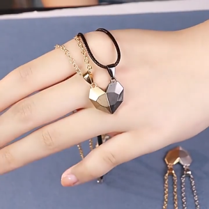2Pcs/Set Of Fashion Lovers Necklace Pairing Friendship Distance Multi Face Wish Stone