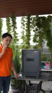 [BH 6 NĂM] Két Sắt Nhập Khẩu Safiron 60LBF Vân Tay Điện Tử Kết Nối App Điện Thoại