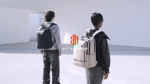 Arctic Hunter Platinum Light Business Laptop Backpack with Cloupad™ Technology 23L - B00810