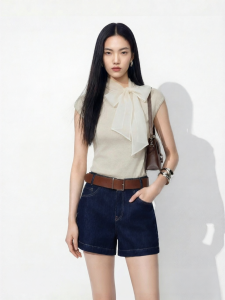 Vero Moda | Quần Short Jean Dạng Chân Váy Cao Waist Đai Dây May Nối Màu