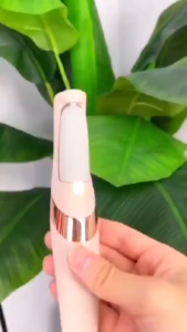 Máy Chà Gót Chân Điện Mini 2 Tốc Độ Có Đèn Led – Tẩy Da Chết Làm Mịn Gót Chân Nứt Nẻ Chai Sần Hiệu Quả
