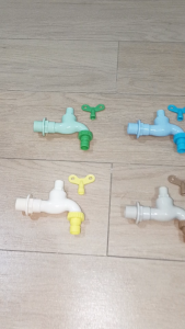 KERAN AIR TAMAN KUNCI PVC WARNA WARNI 1/2 INCH / KRAN KUNCI CABUT 1/2 INCH PVC WARNA / KRAN ERAN KUNCI PLASTIK WARNA WARNI 1/2" / KRAN KERAN CABUT PVC WARNA 1/2" INCH