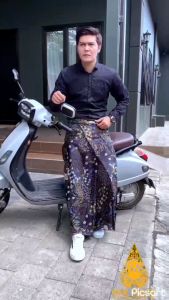SARUNG BATIK DEWASA SARUNG GUS IQDAM SARUNG LAR GURDA SARUNG DEWASA SARUNG GOYOR SARUNG KEKINIAN