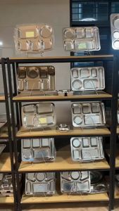 Piring Saji Food Tray Stainless Tebal Nampan Piring Sekat Tempat Makan Stainless Meshtray Food Plato
