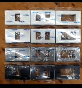 Mặt 1 2 3 hình chữ nhật Wide Panasonic WEV68010 WEV68020 WEV68030mặt chữ nhật 123 thiết bị Panasonicmặt nạ ổ điệnMặt 1 2 3 thiết bị Panasonicmặt 1 thiết bịmặt chứa thiết bị điệnmặt chữ nhật 123thiết bị mặt átmặt che cho 2 thiết bịmặt công