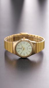 LIEBIG Luxury Golden Wristwatch Clock Stainless Steel Female Ladies Fashion Quartz Watches Relogio Feminino