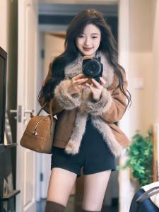 Sweet Cute Fox Fur Coat Womens Short Thickened Denim Plush Winter Outerwear Toscana Brand Korean Style Long Sleeve Polo Collar