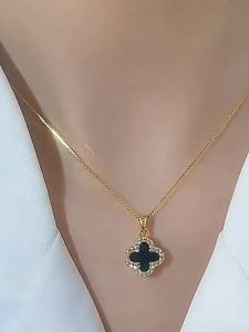 Kalung Titanium Wanita Semanggi Shimer Bolak Balik Terbaru Kalung Titanium Anti Karat Tidak Luntur
