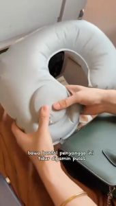 Travel Neck Pillow Bantal Leher Angin Portable U-Shaped Dengan Pompa Otomatis
