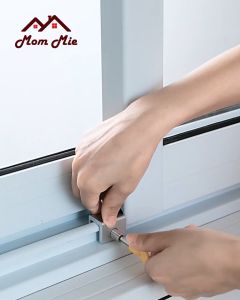 [HCM]Chốt khóa chặn cửa lùa cửa kéo chìa vàng - I014