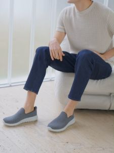 Skechers สเก็ตเชอร์ส รองเท้า ผู้ชาย GOwalk Max Shoes - 54609-BKGY