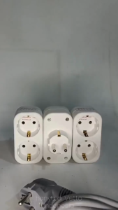 VETTO Stop Kontak Arde 2L 3 L Colokan Listrik – 2Lubang 3 Lubang Plug Indoor V8204 Langsung Colok stop kontak arde 2lubang 3 lubang colokan listrik langsung colok 10 A 250 V