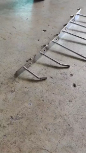 ตะขอเกาะตะแกรง ฮุก Hook (โครเมี่ยม 10 อัน )  ตะขอเเขวน ตะขอเกาะตะเเกรง  ตะขอเกี่ยวตะแกรง แขวน