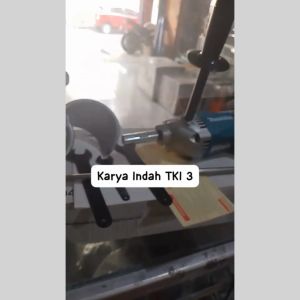 Mesin Mixer Pengaduk Cat Semen Makita UT2204 UT 2204 Power Mixer Japan