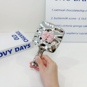 Portable Handheld Makeup Mirror High Definition Beauty Salon Professional Student Princess Style Personal Grooming Mirror