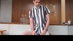 2568เสื้อเชิ้ตวินเทจสำหรับผู้ชายลายทางสีรุ้งเสื้อแขนสั้นเสื้อฮาวายเสื้อเชิ้ตพลัสไซส์กระดุมเสื้อผ้าลำลอง Henley