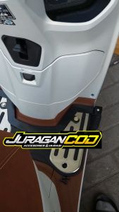 Footstep / Pijakan kaki depan Honda Stylo ABS CBS 160cc All New model slim flatbar solid