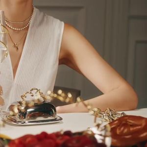 HEFANG Jewelry | Elegant High-end Champagne Glass