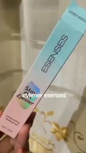 Klik-Beli Esenses Stay On Eyeliner Long Lasting Waterproof 4ml Matte Finish