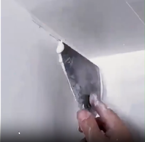 Heavy-Duty Scraper – Available in Wood or Plastic Handle | Multipurpose Painting & Surface Repair"