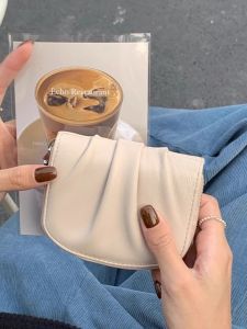 กระเป๋าสตางค์หนัง PU ความจุขนาดใหญ่แบบพกพาสะดวกสำหรับผู้หญิง กระเป๋าใส่บัตรนักเรียน กระเป๋าสตางค์แบบมีฟังก์ชันหลายอย่าง กระเป๋าสตางค์แบบพับได้ กระเป๋าสตางค์แบบมีซิป