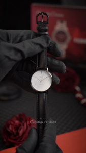 Jam Tangan Wanita Casio LTP-VT03BL-7B Analog White Dial Black Leather Band