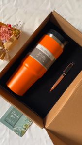 Bộ quà tặng Ly giữ nhiệt và bút ký (tặng ống hút)  khắc laser tên riêng làm quà tặng sinh nhật.