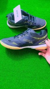 GIÀY CẦU LÔNG MIRA LIGHTER (nên nâng 1 size nếu bàn chân bè )(TẶNG TÚI RÚT + VỚ)