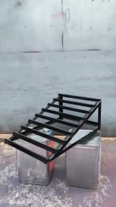 [สวัสดีคราฟท์] บันไดขึ้นฟุตบาท เหล็กหนา 2 มิลแข็งแรงทนทานพร้อมทำสี