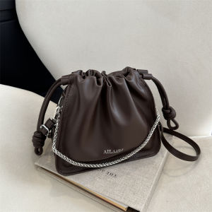 Túi Dây Xích Dễ Phối Thời Trang Kiểu Hàn Quốc Túi Vuông Nhỏ Đám Mây Xếp Ly Mẫu Mới Cho Nữ Túi Đeo Chéo Thiểu Số Thu Đông 2023