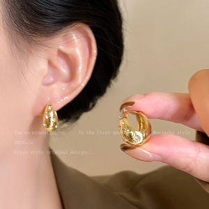 Golden Star Womens Earrings Simple Fashion round Face Suitable Unique Beautiful Ear Cuff New 2025 Trendy Jewelry Accessories