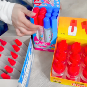 กาวน้ำ สีใส สะดวก พกพา เด็ก ของเล่น ต่อ ติด เชื่อม แปะ ปะ ศิลปะ จินตการ กาว สไลม์ ม้า ผ้า กระดาษ YC