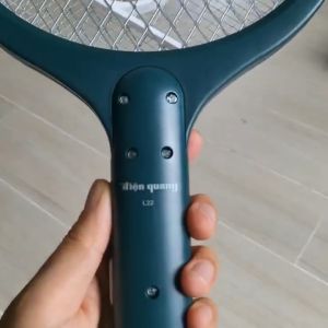 Vợt muỗi Điện Quang ĐQ EMR09 GW Pin Lithium (Xanh – Trắng) - Xả nhanh dòng điện 5 giây gọn nhẹ Bảo hành 12 tháng Cam kết 1 đổi 1