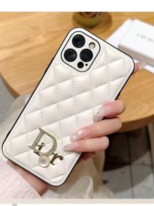 Luxury Fashion Leather Protective Case for Apple 14 15 pro Full Cover Shockproof Diamond Pattern British Style Environmentally Friendly