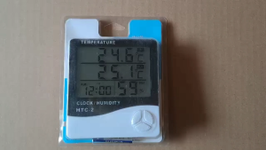 Termometer Digital Hygrometer HTC-2 Kulkas Multifungsi dengan Jam Kalender Alarm & Pengukur Suhu