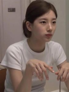 Versatile Solid Color Round Neck Short Sleeve T-Shirt Women Summer New Style Beautiful Small Size Fashionable Waist Card Top