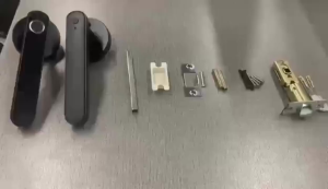 TUYA 8 in 1 Smart Door Lock Fingerprint Lock Electronic Digital Password Handle Lock keys Unlock