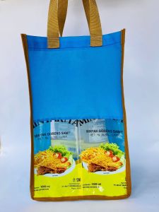 Tas plastik daur ulang. Tas dari plastik minyak bekas