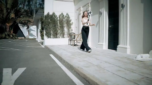 Gadguru TOKQI M06 3-Axis Gimbal Stabilizer Shooting Ai Face Recognition Anti-Shake Stabilizer Mic Lighting 手机稳定器