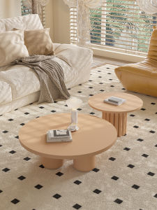 โต๊ะกาแฟไม้ทรงกลมสไตล์นอร์ดิกสำหรับอพาร์ทเมนต์ขนาดเล็ก ความงามแบบวาบิซาบิ ดีไซน์ โต๊ะน้ำชาสำหรับห้องนั่งเล่นที่ได้รับอิทธิพลจากฝรั่งเศส