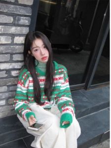 Loose plus Size Womens round Neck Knitted Sweater Ethnic Style Embroidery Slimming Spring Autumn New Arrival Polyester Fiber