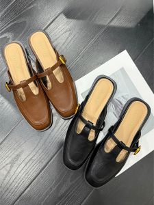 Black Hollow out Summer Sandals Womens Outdoor Wear Flat Bottom Mules Breathable Low Heel Rubber Sole Korean Style Sandals