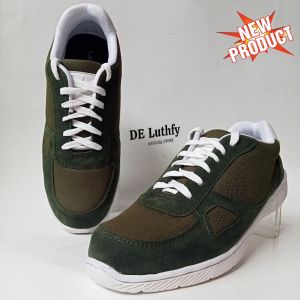 Sepatu Sport safety ujung besi kerja lapangan pria wanita