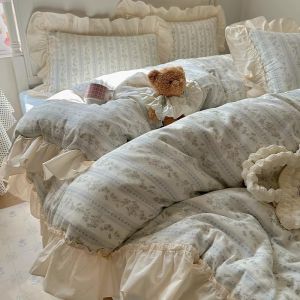Kiss Dear | Year-Round Use 100% Cotton Crinkled Edge Bedding Set