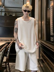 Cool Mens Ice Silk Vest And Shorts Set Quick Dry American Style Leisure Sportswear Five-Quarter Pants No-Sleeve T-Shirt