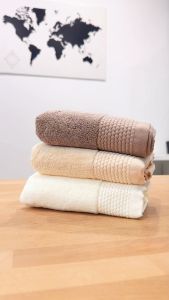Pure Cotton Towel with Drawstring Pouch 3 (740×340) – 100g